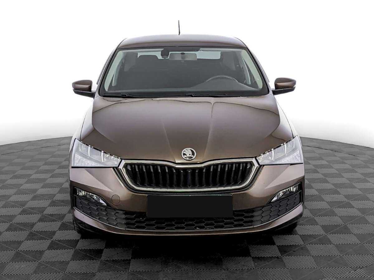 Купить Skoda Rapid с пробегом. Фото: #1