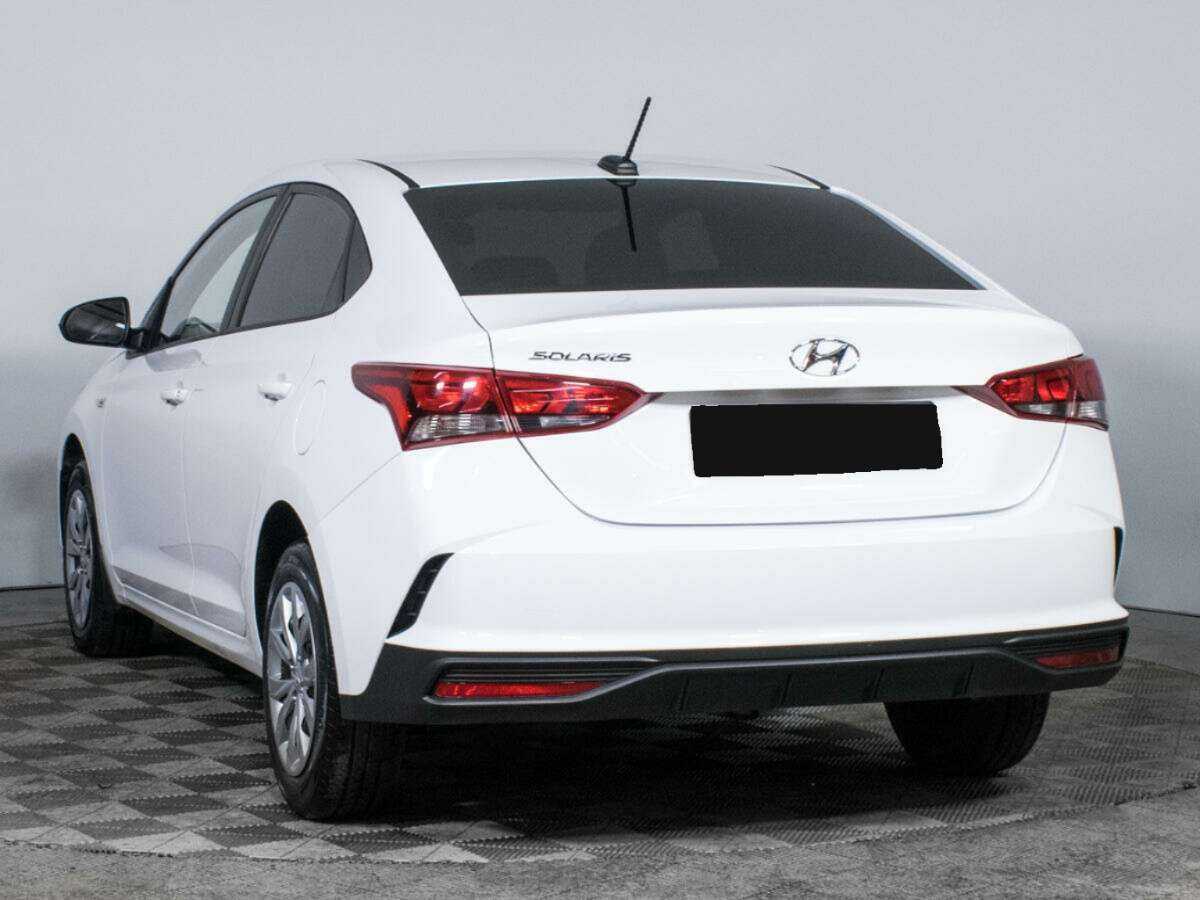 Купить Hyundai Solaris с пробегом. Фото: #6