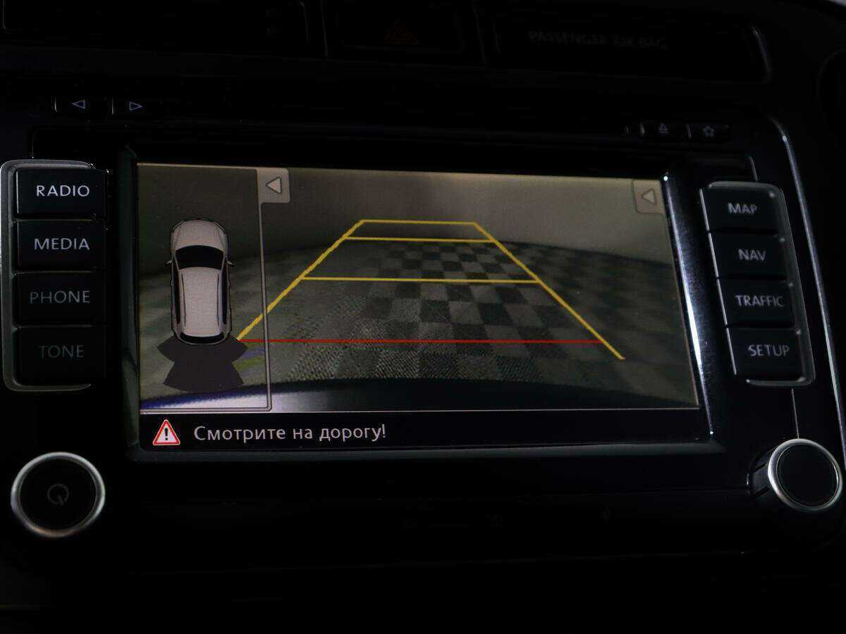 Купить Volkswagen Tiguan с пробегом. Фото: #11