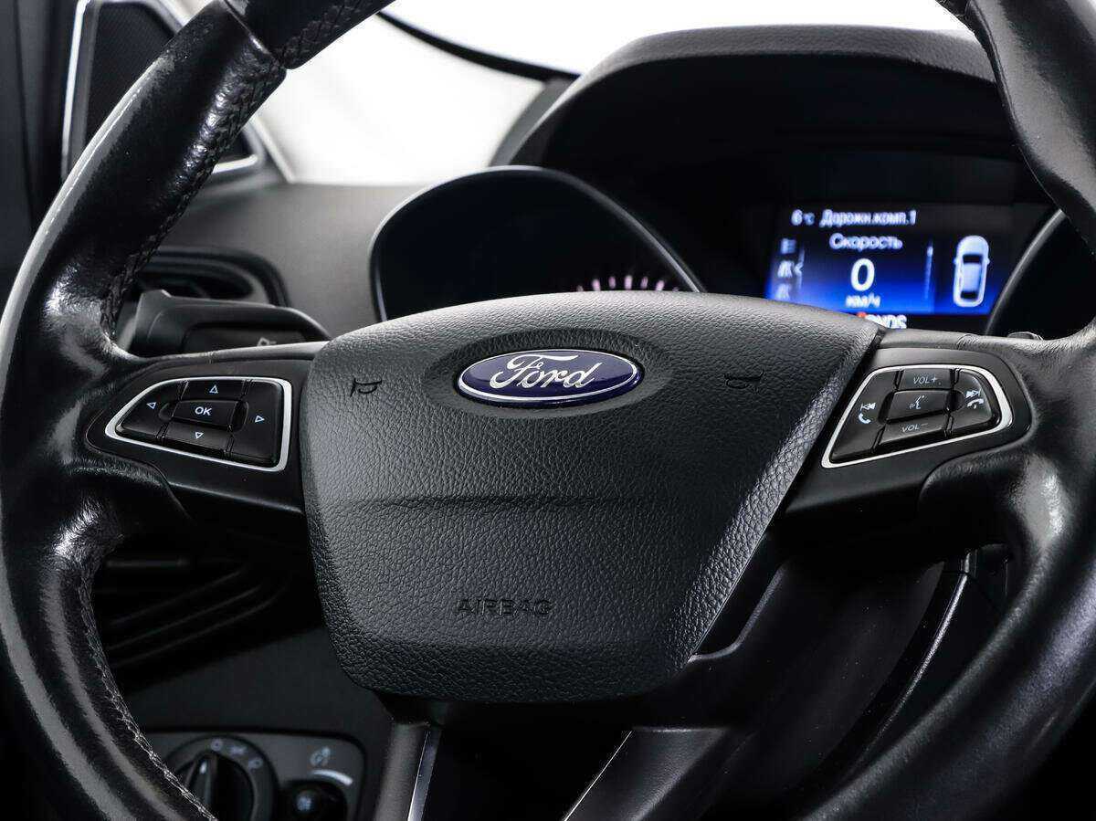 Купить Ford Kuga с пробегом. Фото: #10