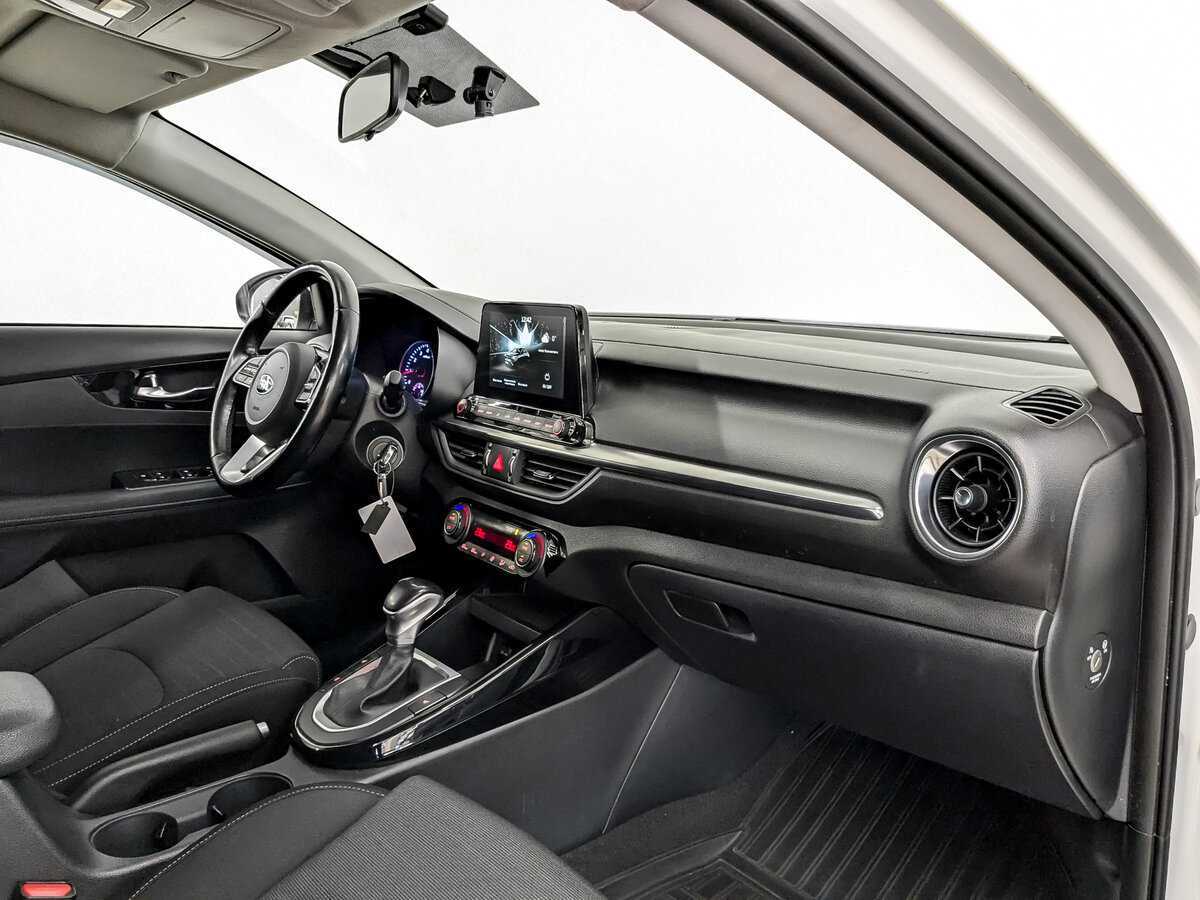 Купить Kia Cerato с пробегом. Фото: #10