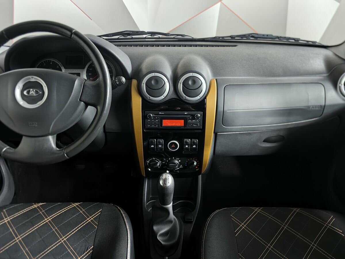 Купить Lada (ВАЗ) Largus с пробегом. Фото: #10