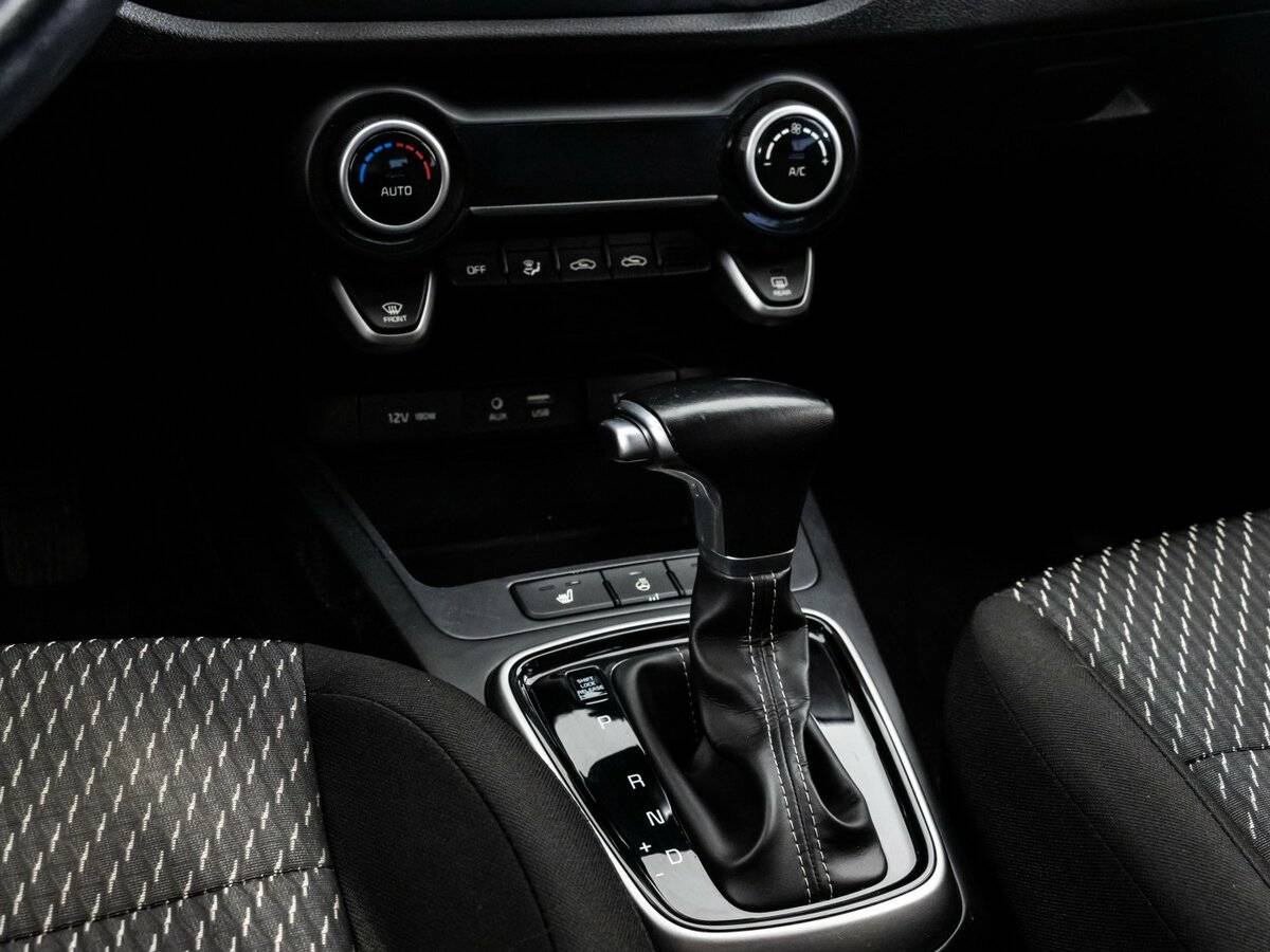 Купить Kia Rio с пробегом. Фото: #13