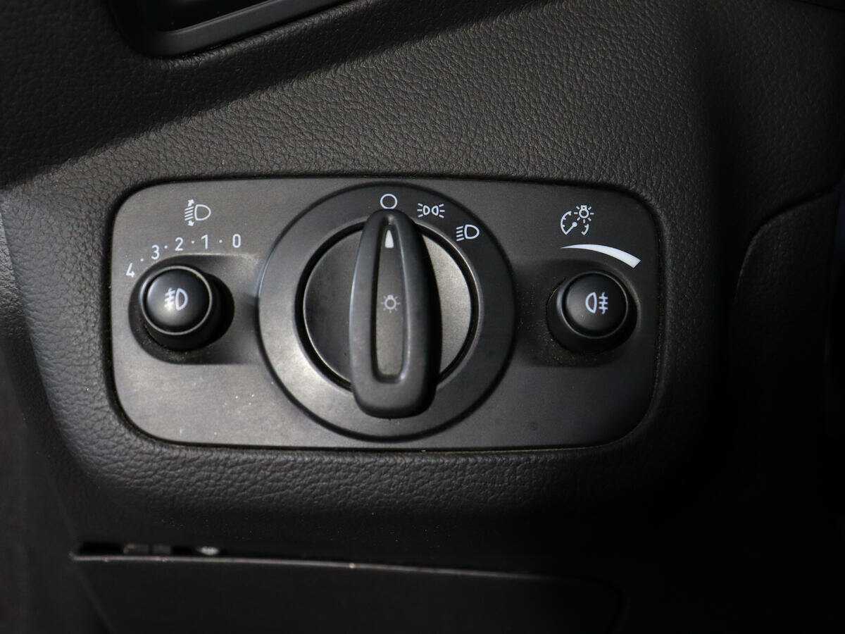 Купить Ford Kuga с пробегом. Фото: #16