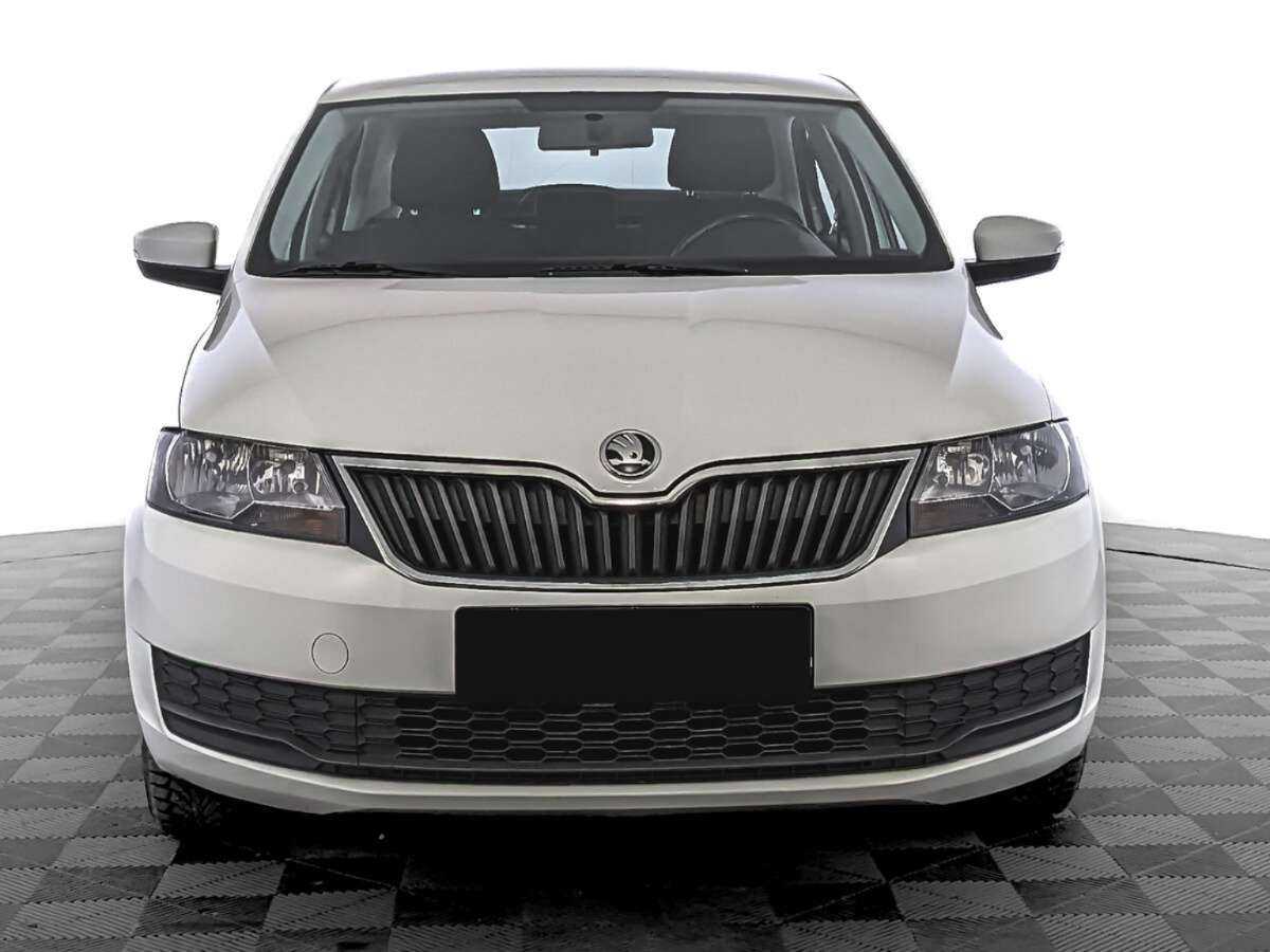 Купить Skoda Rapid с пробегом. Фото: #1