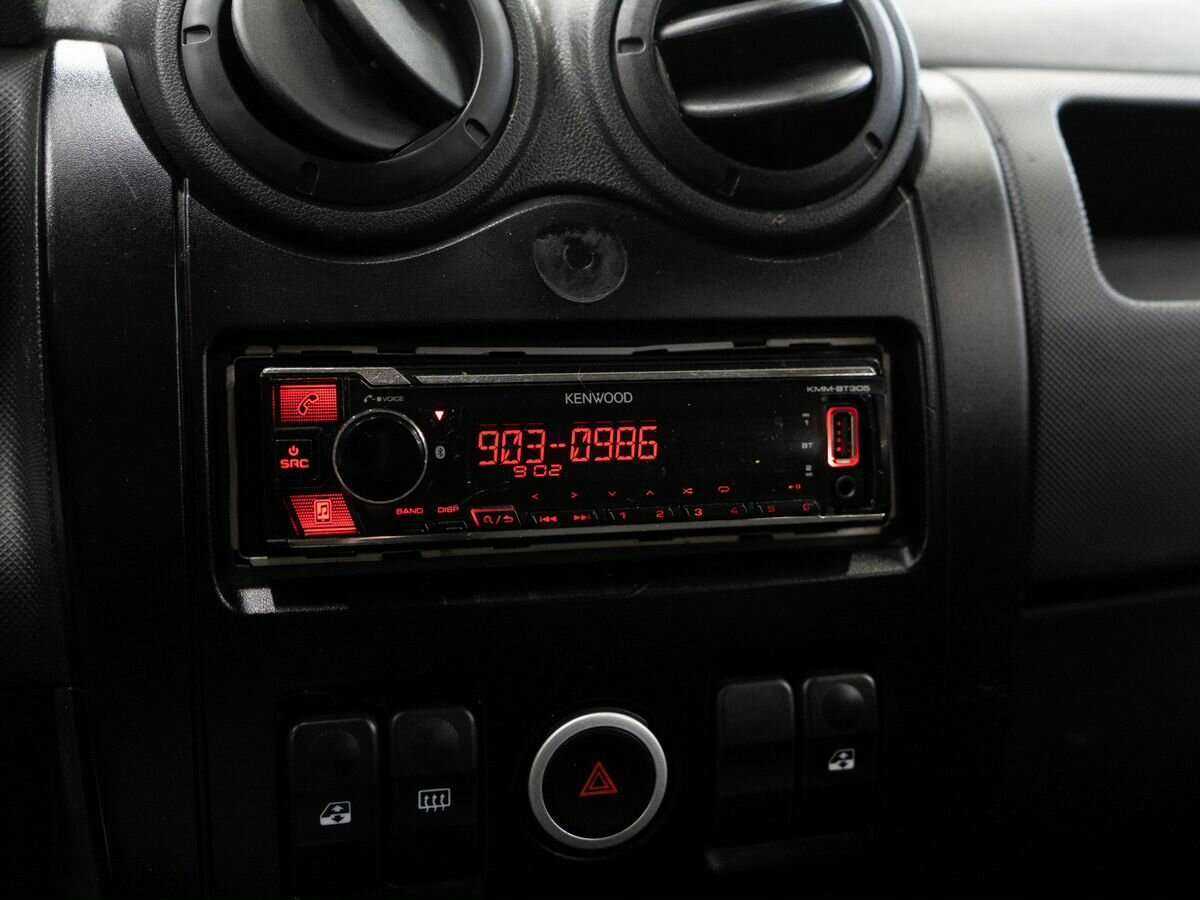 Купить Lada (ВАЗ) Largus с пробегом. Фото: #10