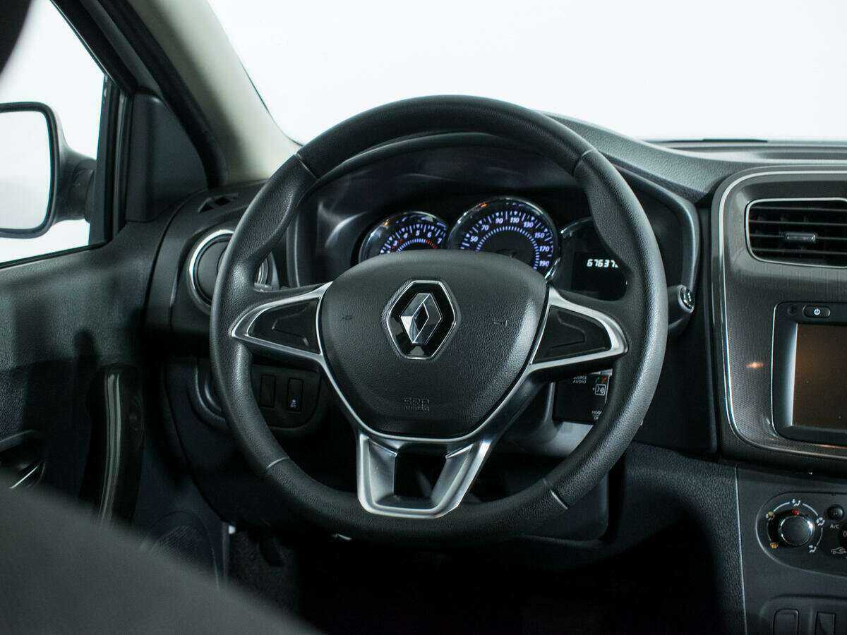 Купить Renault Logan с пробегом. Фото: #13