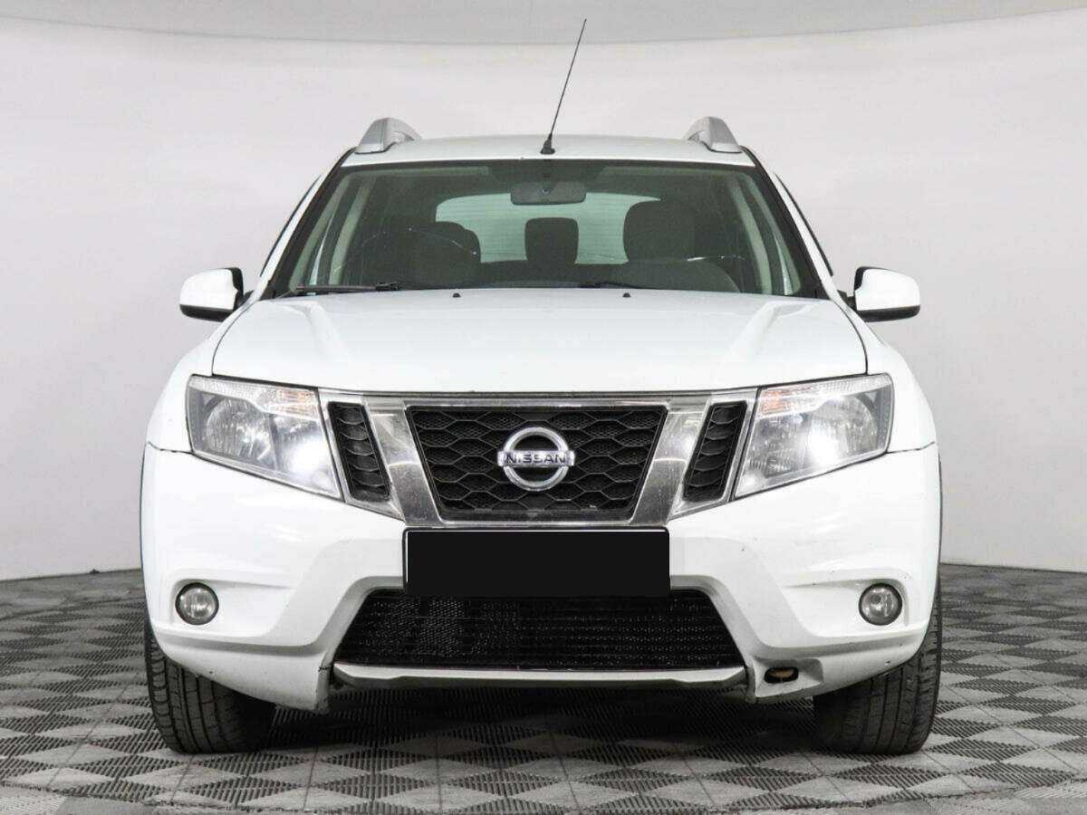 Купить Nissan Terrano с пробегом. Фото: #1