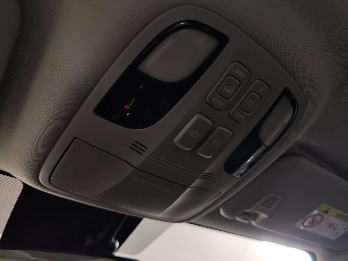 Купить JAC J7 с пробегом. Фото: #7