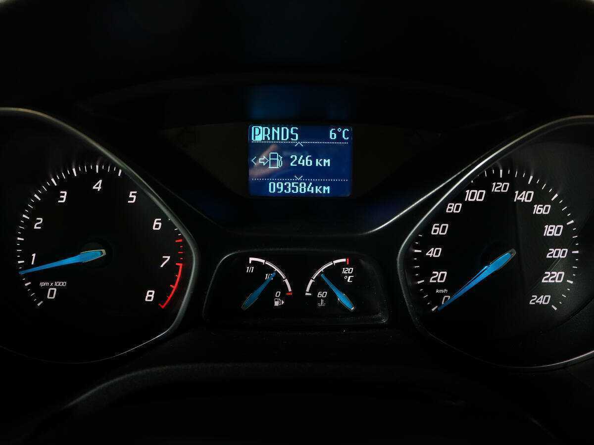 Купить Ford Focus с пробегом. Фото: #8