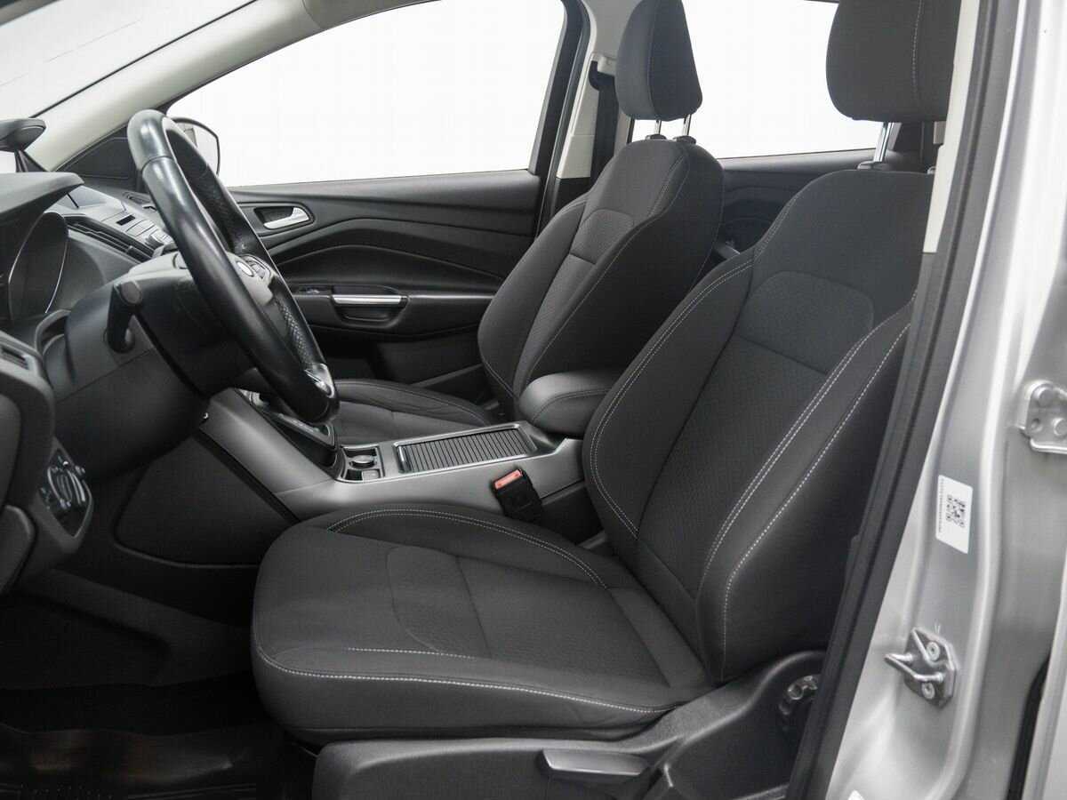 Купить Ford Kuga с пробегом. Фото: #13