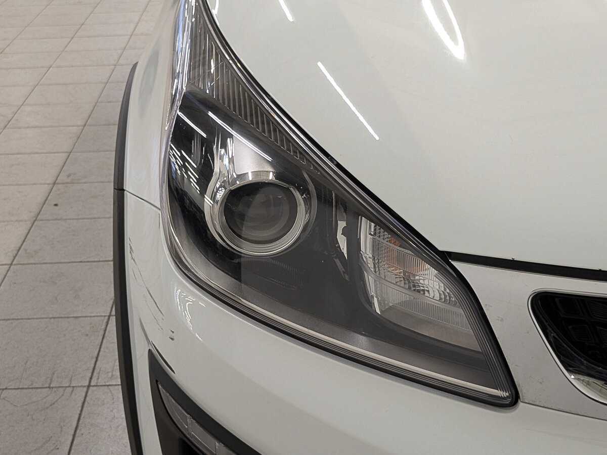 Купить Kia Rio с пробегом. Фото: #10