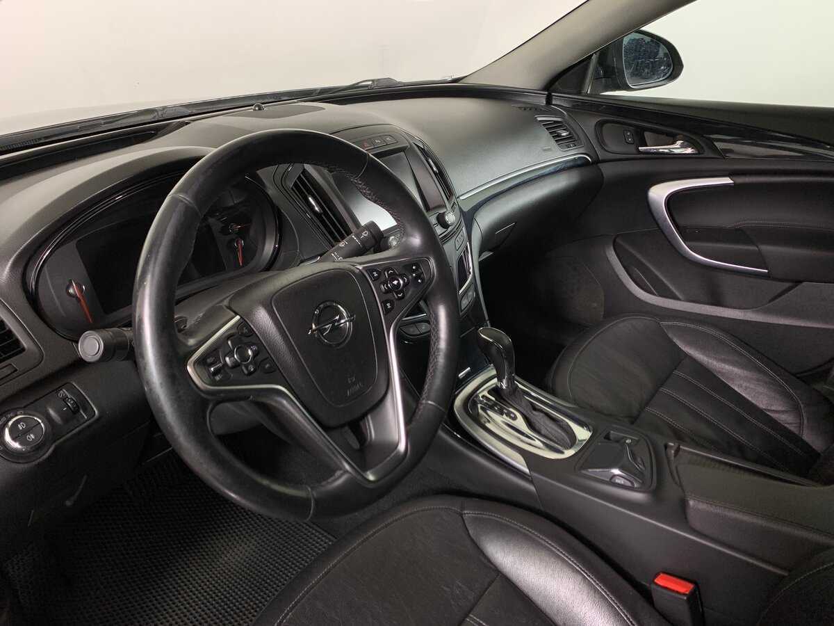 Купить Opel Insignia с пробегом. Фото: #10