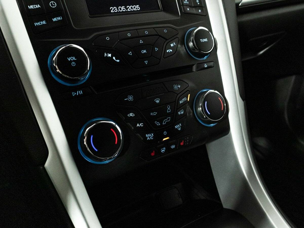 Купить Ford Mondeo с пробегом. Фото: #14