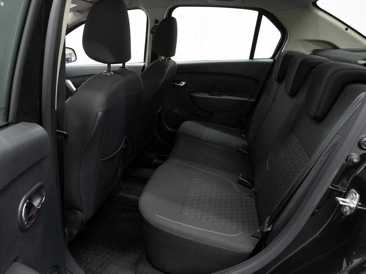 Купить Renault Logan с пробегом. Фото: #9