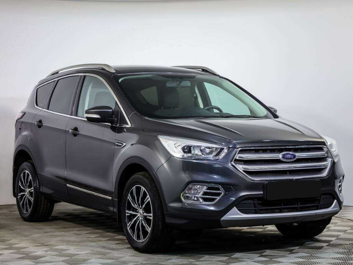 Купить Ford Kuga с пробегом. Фото: #1