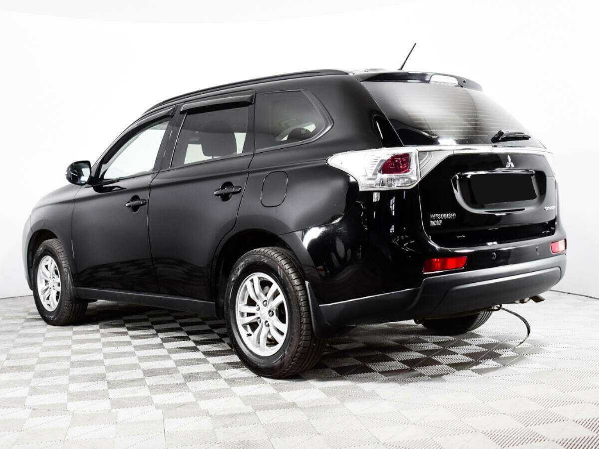 Купить Mitsubishi Outlander с пробегом. Фото: #6