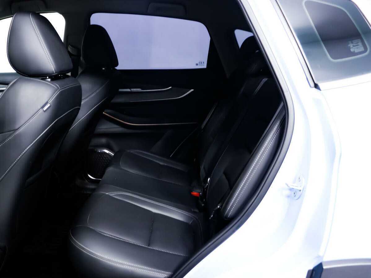 Купить EXEED LX с пробегом. Фото: #11