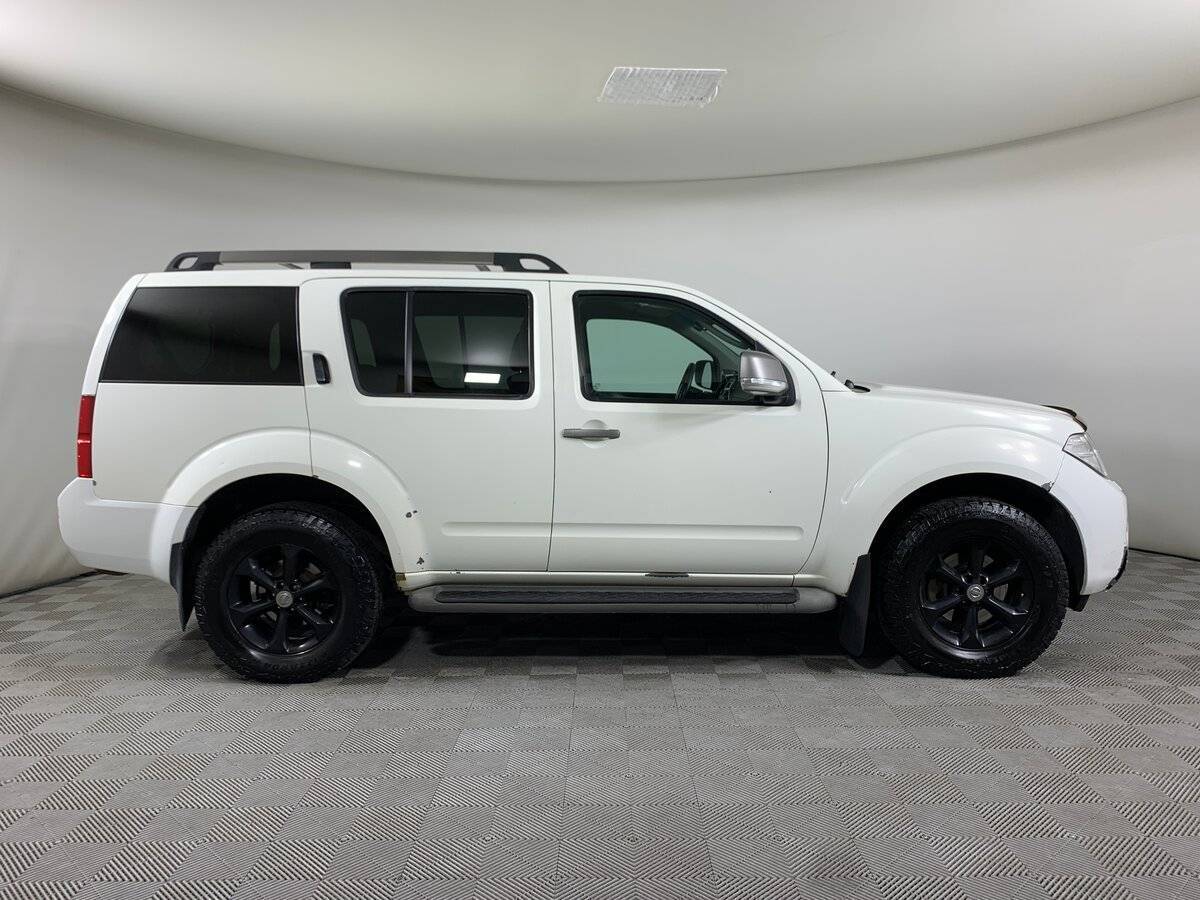 Купить Nissan Pathfinder с пробегом. Фото: #3