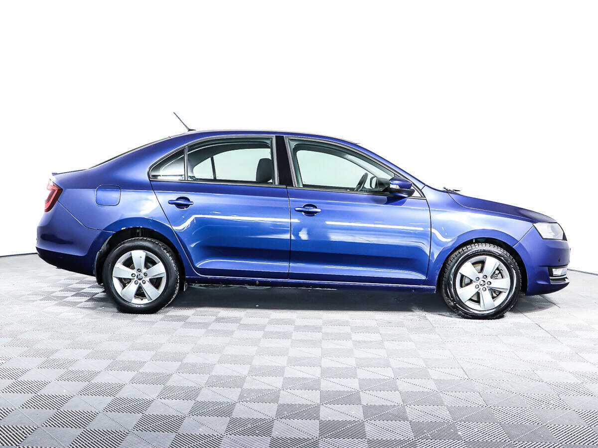 Купить Skoda Rapid с пробегом. Фото: #3