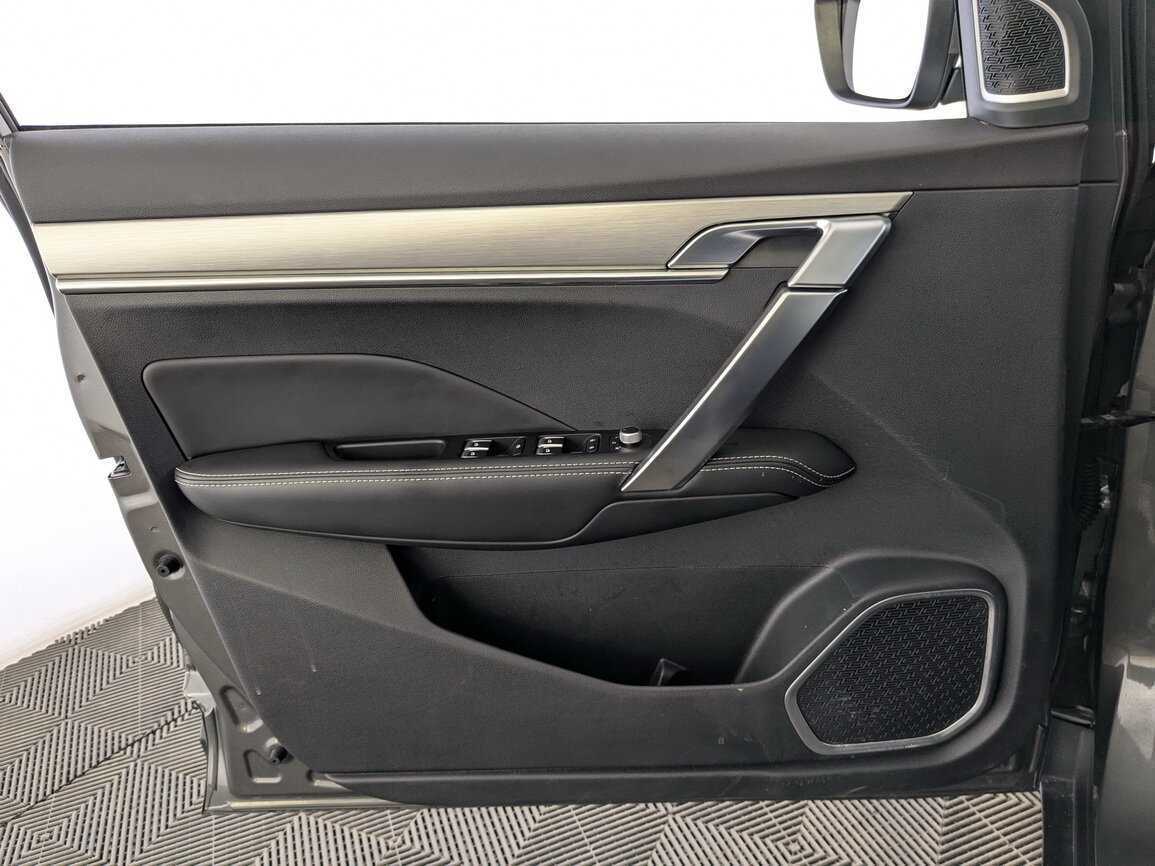 Купить Geely Coolray с пробегом. Фото: #16