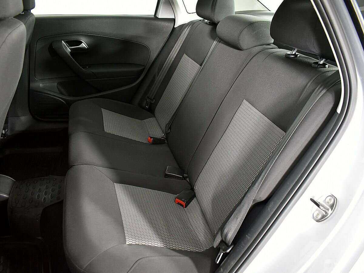 Купить Volkswagen Polo с пробегом. Фото: #6