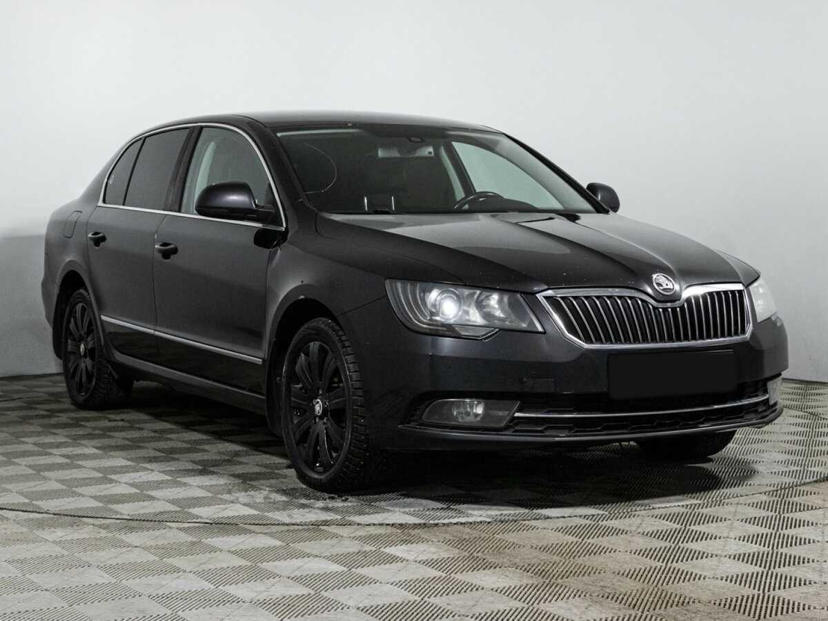 Купить Skoda Superb с пробегом. Фото: #2
