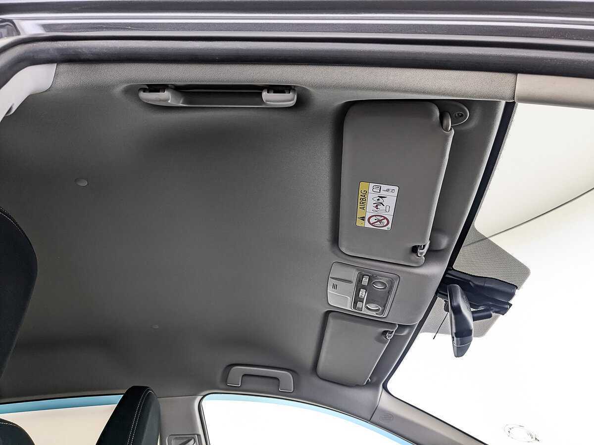 Купить Toyota RAV4 с пробегом. Фото: #22