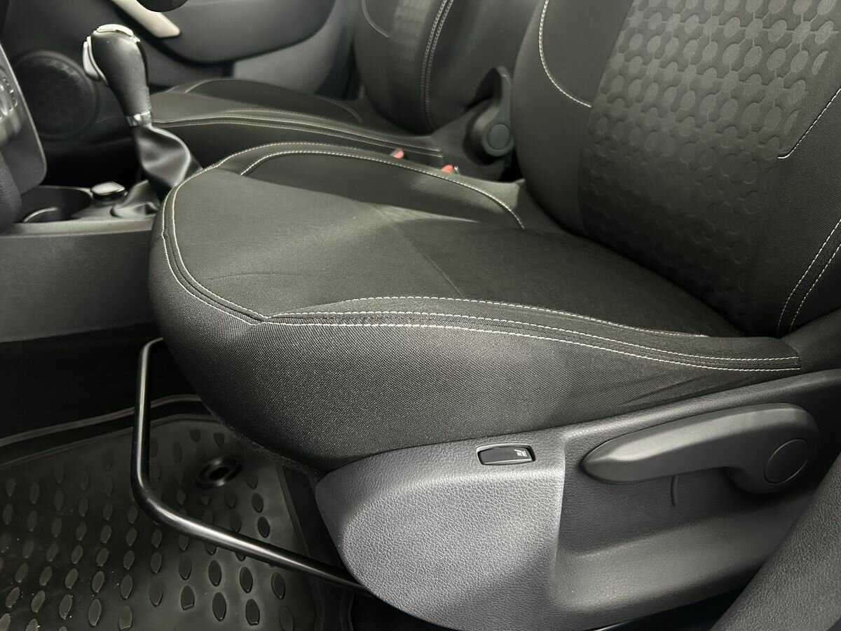 Купить Renault Logan с пробегом. Фото: #9