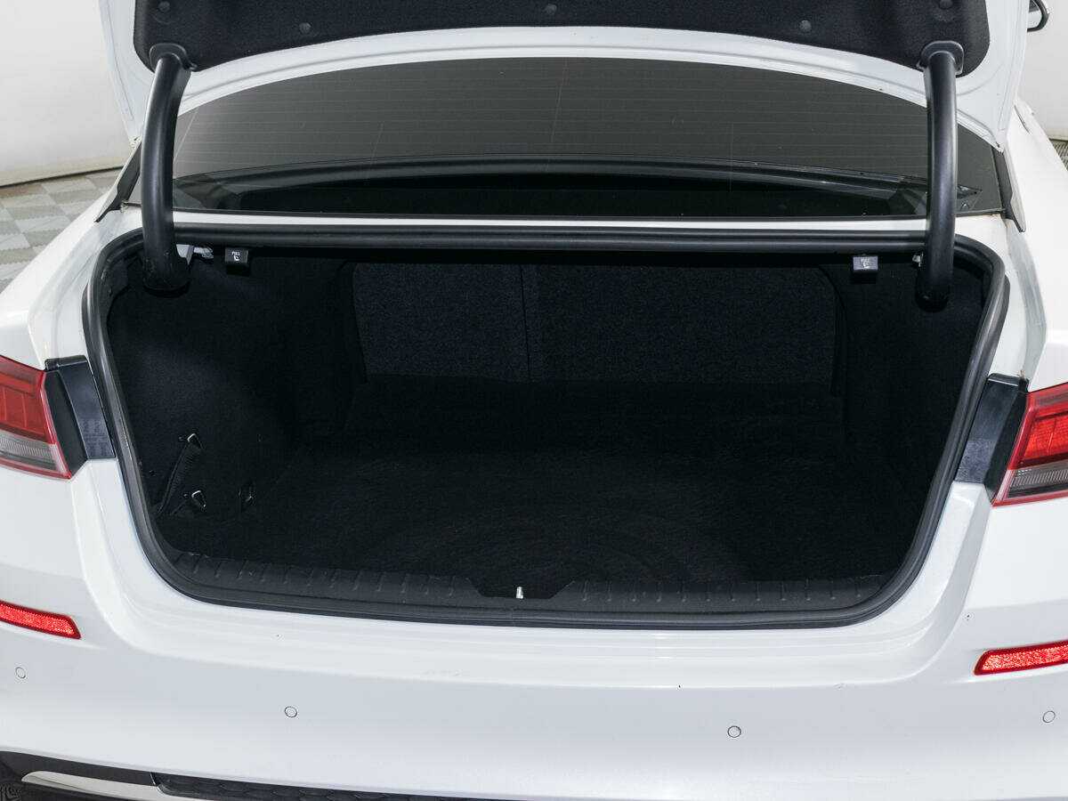 Купить Kia Optima с пробегом. Фото: #6