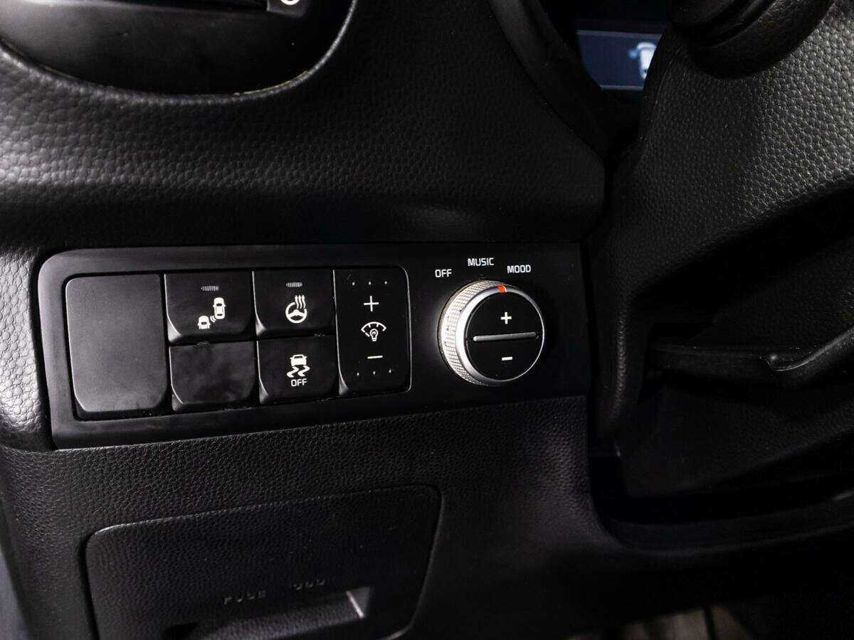 Купить Kia Soul с пробегом. Фото: #21