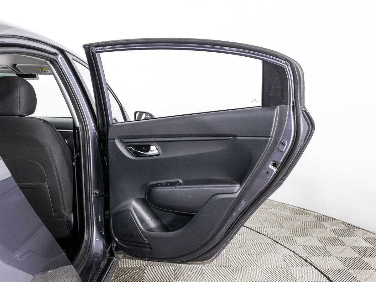 Купить Kia Rio с пробегом. Фото: #27