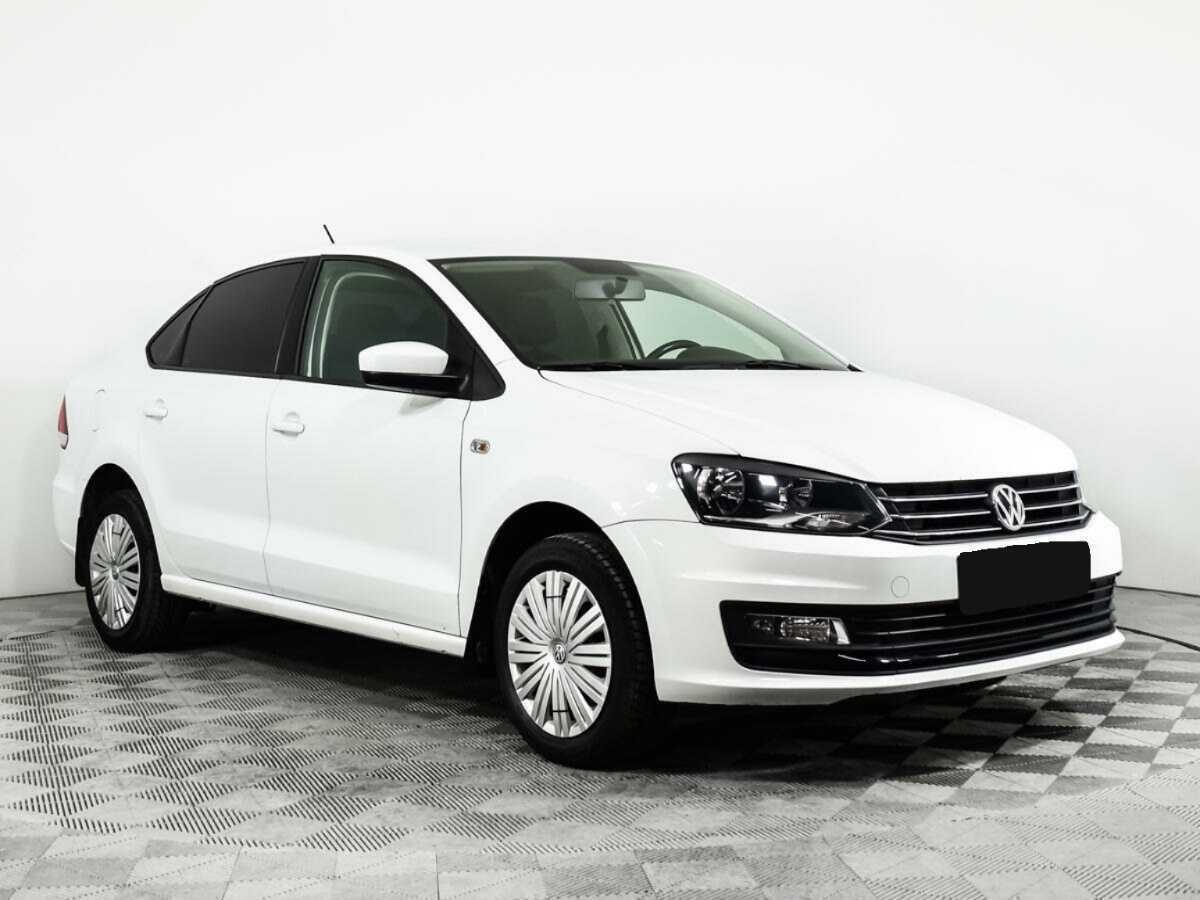 Купить Volkswagen Polo с пробегом. Фото: #2