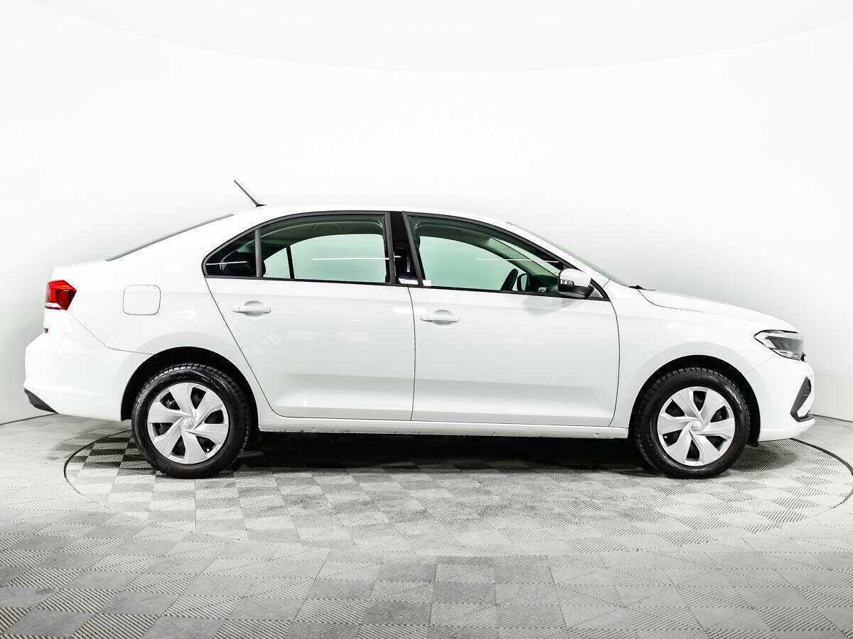 Купить Volkswagen Polo с пробегом. Фото: #3