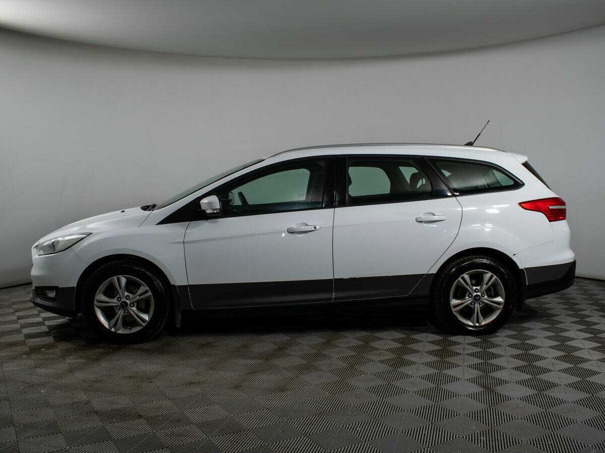 Купить Ford Focus с пробегом. Фото: #7