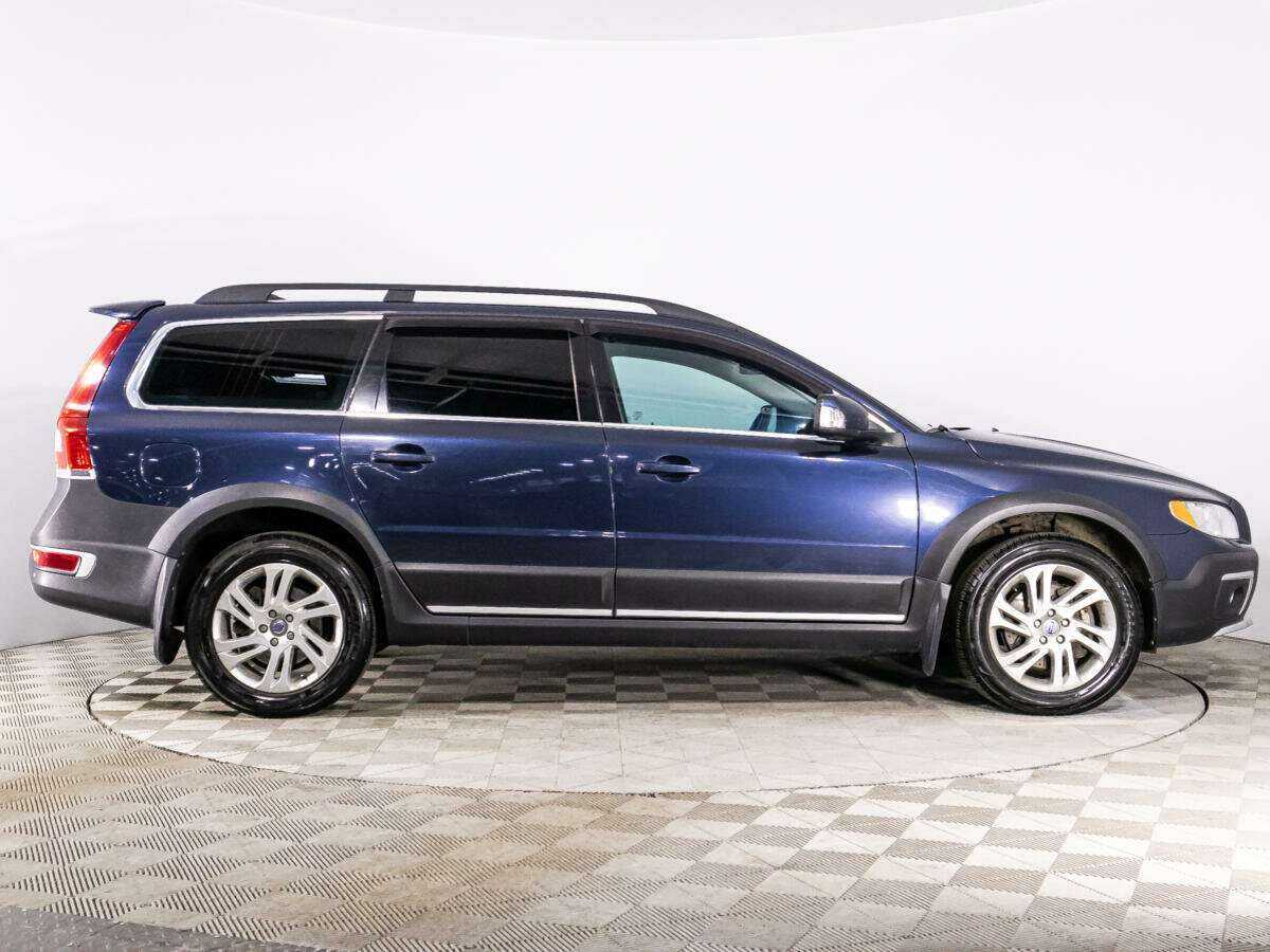 Купить Volvo XC70 с пробегом. Фото: #3