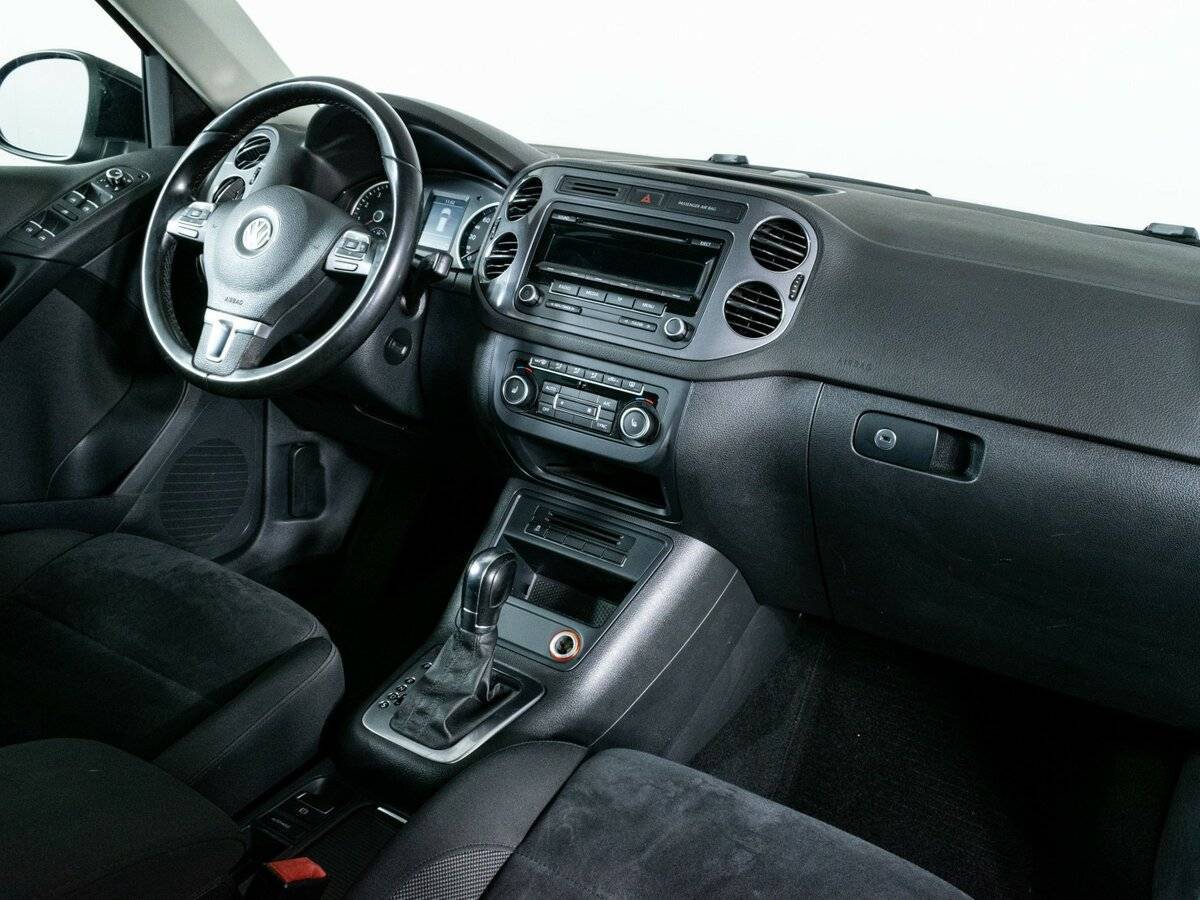 Купить Volkswagen Tiguan с пробегом. Фото: #9