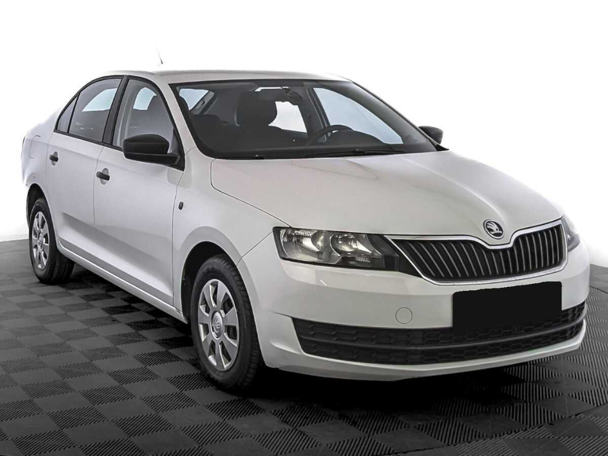 Купить Skoda Rapid с пробегом. Фото: #2