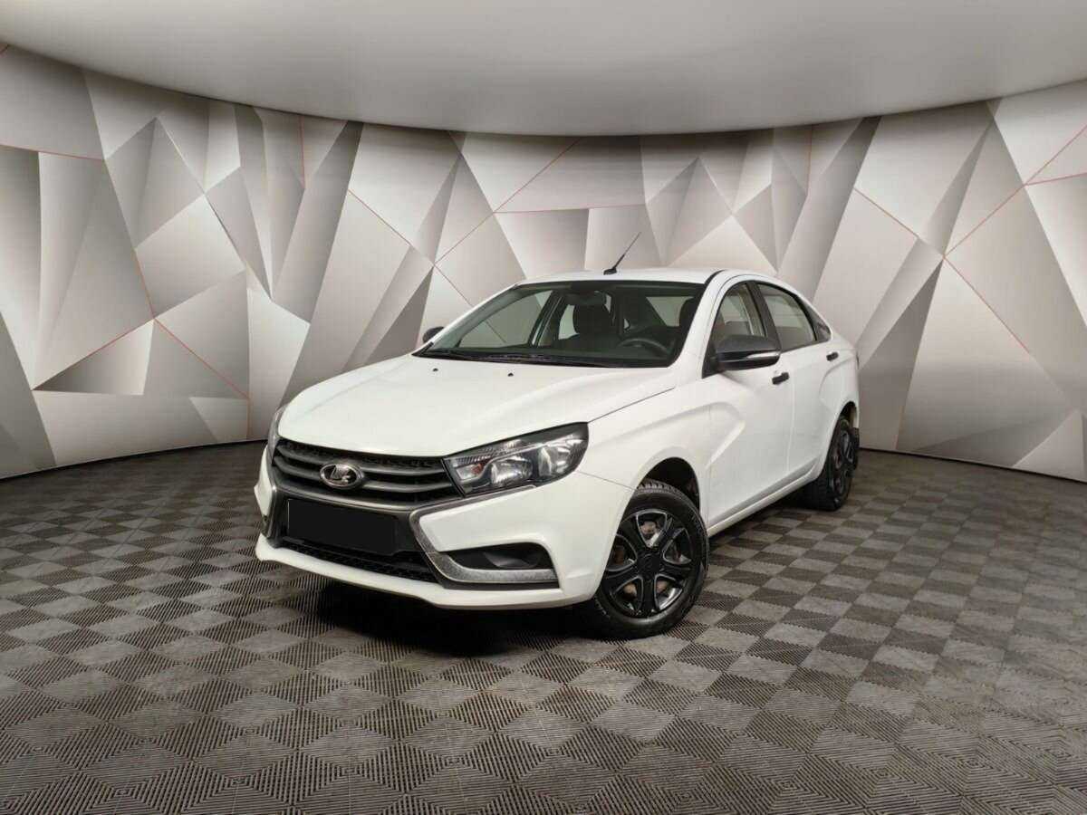 Купить Lada (ВАЗ) Vesta с пробегом. Посмотреть фото