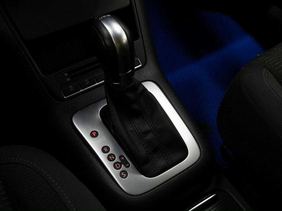 Купить Volkswagen Tiguan с пробегом. Фото: #21
