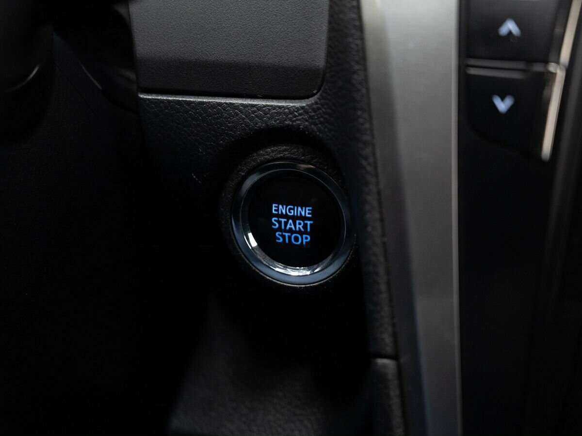 Купить Toyota Camry с пробегом. Фото: #25