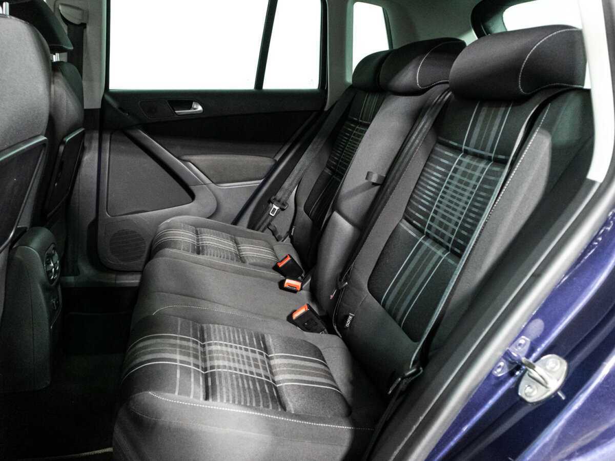 Купить Volkswagen Tiguan с пробегом. Фото: #9