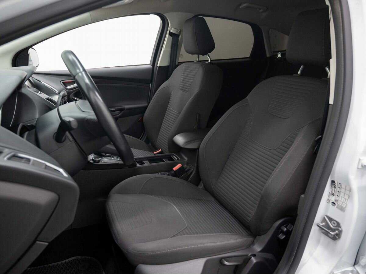 Купить Ford Focus с пробегом. Фото: #7