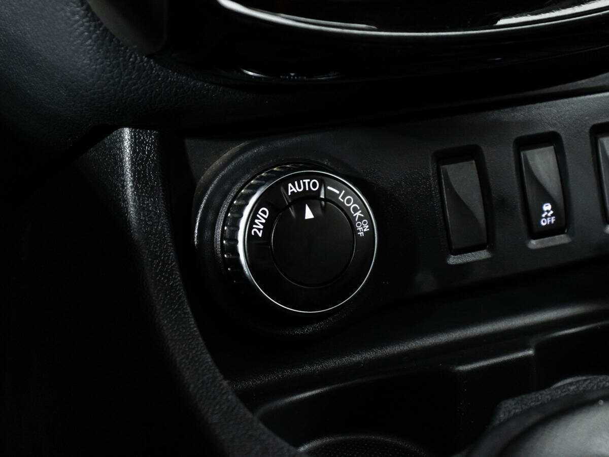 Купить Nissan Terrano с пробегом. Фото: #15