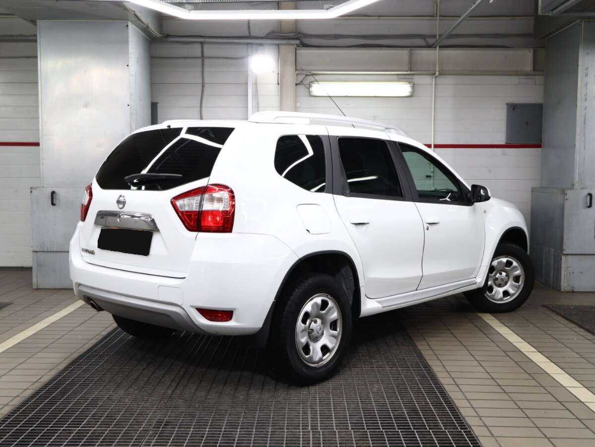 Купить Nissan Terrano с пробегом. Фото: #3