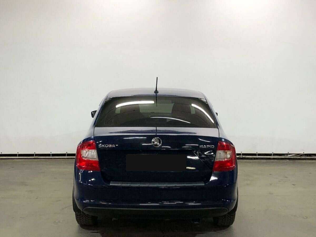 Купить Skoda Rapid с пробегом. Фото: #5