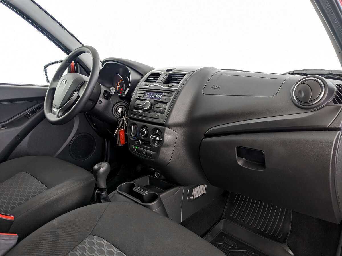 Купить Lada (ВАЗ) Granta с пробегом. Фото: #8