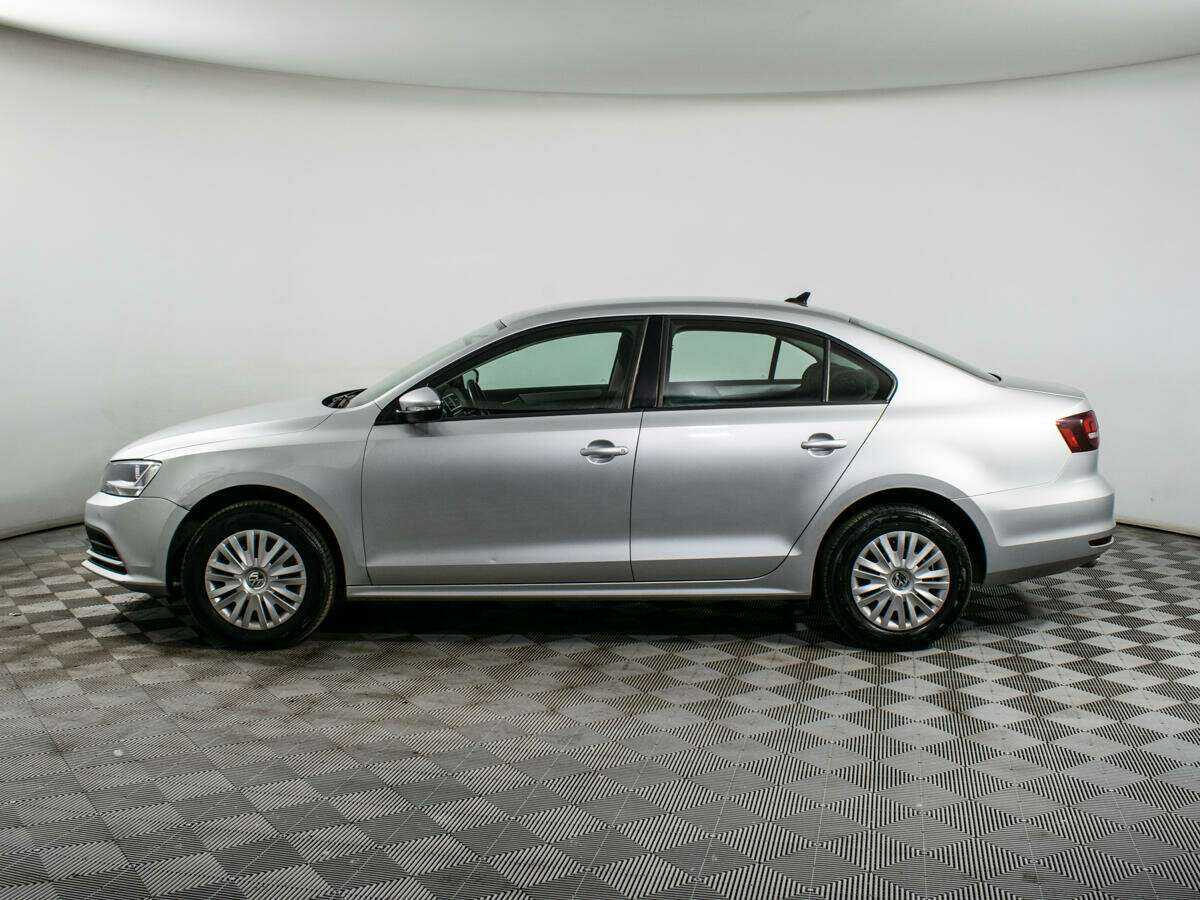 Купить Volkswagen Jetta с пробегом. Фото: #7