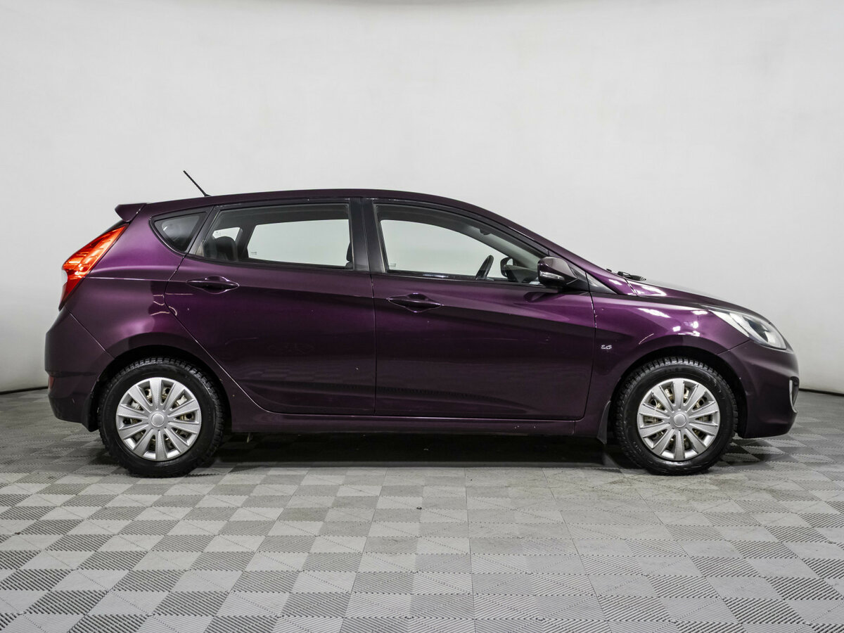 Купить Hyundai Solaris с пробегом. Фото: #3