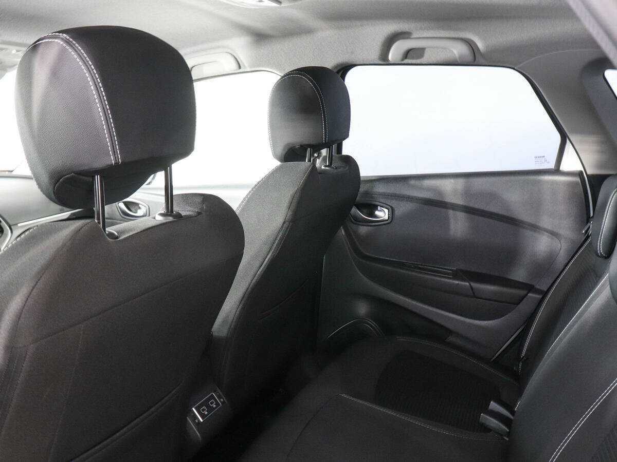 Купить Renault Kaptur с пробегом. Фото: #11